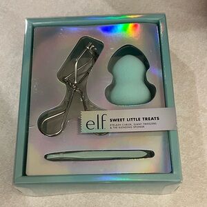 e.l.f. Eyelash Curler and Blending Sponge Set